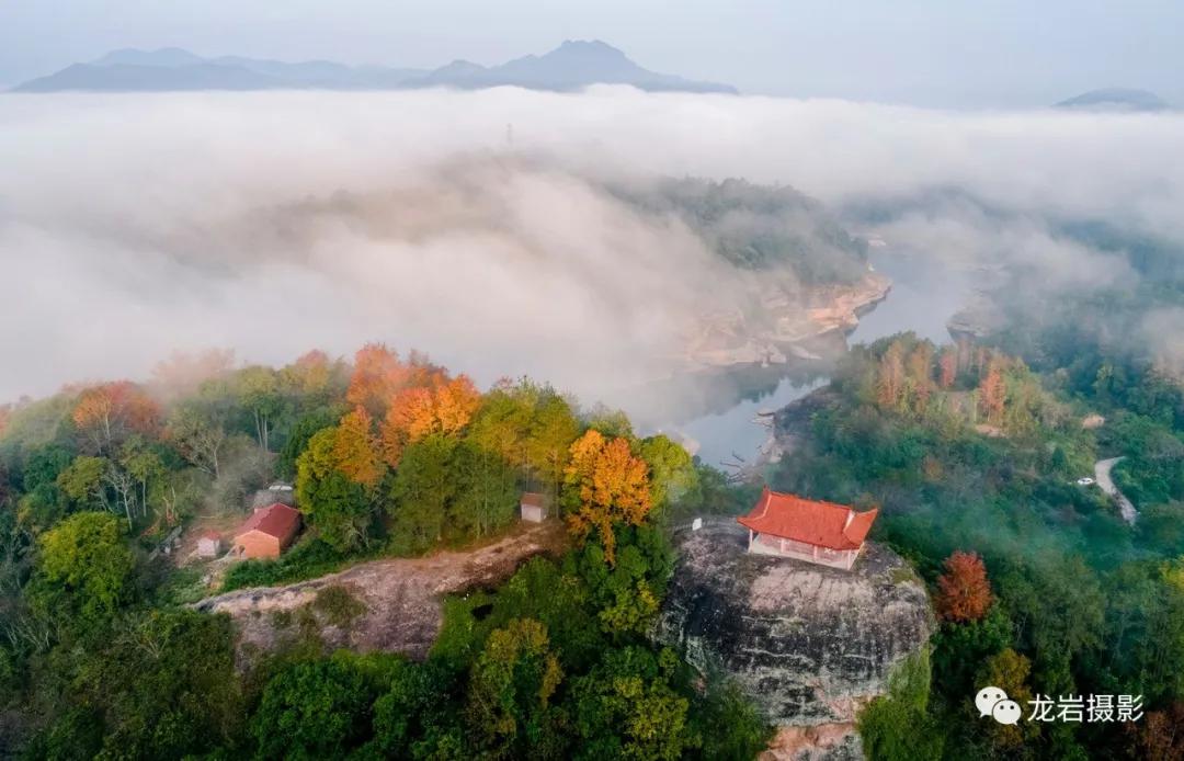 @龙岩人，让我们跟随无人机，一起飞跃闽西