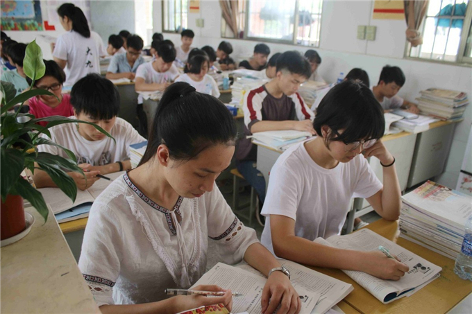 高考前三月紧张焦虑失眠怎么办,孩子马上要高考了老是失眠怎么办