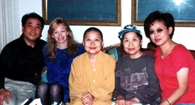 出家20多年的李娜,李娜为什么在事业巅峰时候出家