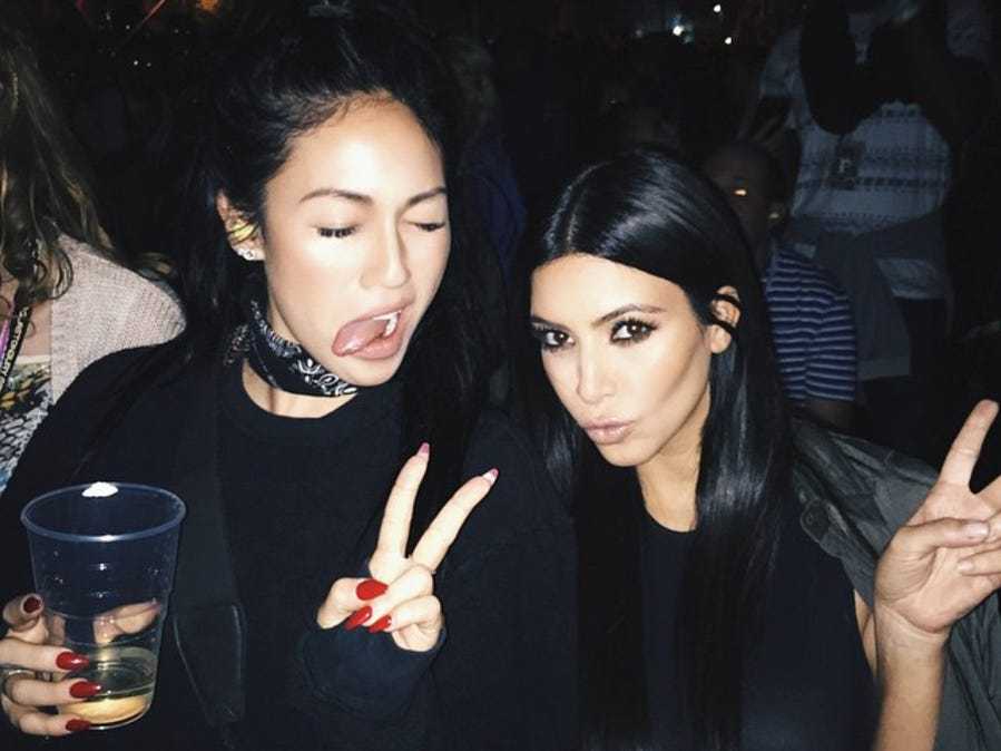 给卡戴珊当助理,卡戴珊助理帮忙整理