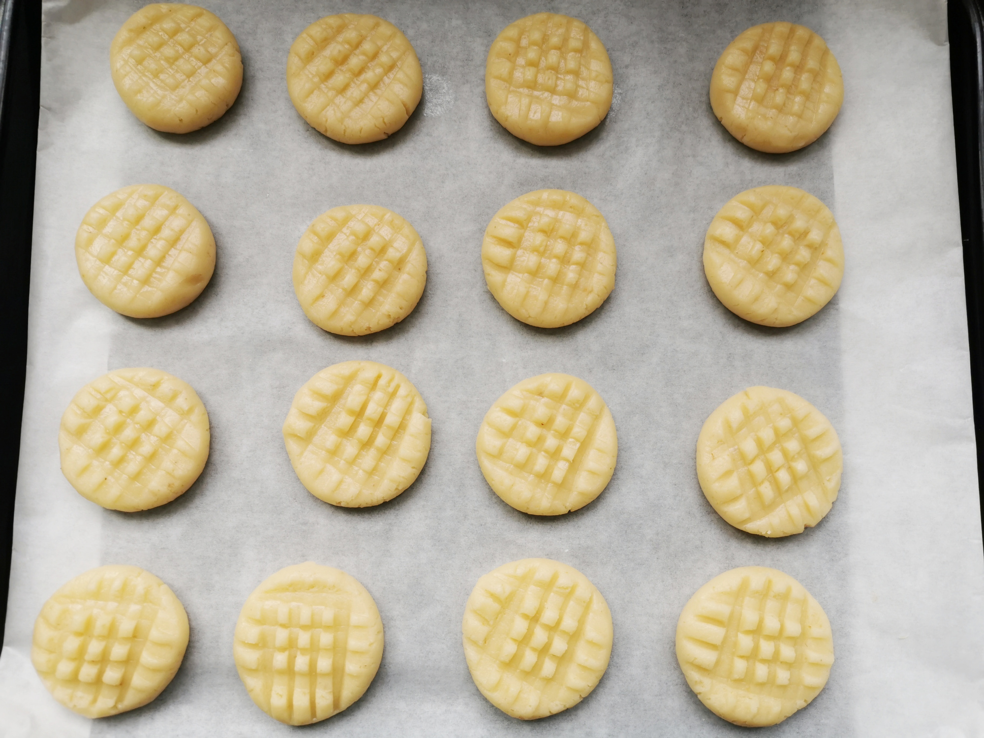 花生酱曲奇饼干的做法烤箱版,曲奇花生酱的做法