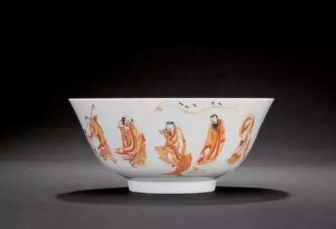 瓷器色彩去哪儿鉴定,怎么鉴定瓷器的纹饰年代