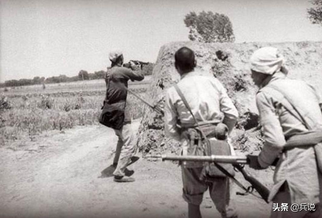 县大队遭日军精准袭击,酒馆女老板供出秘密:侦察班长是奸细