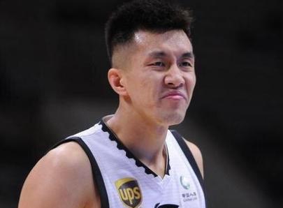 亚洲第一控卫郭艾伦女友是谁,辽篮郭艾伦现在有女朋友吗