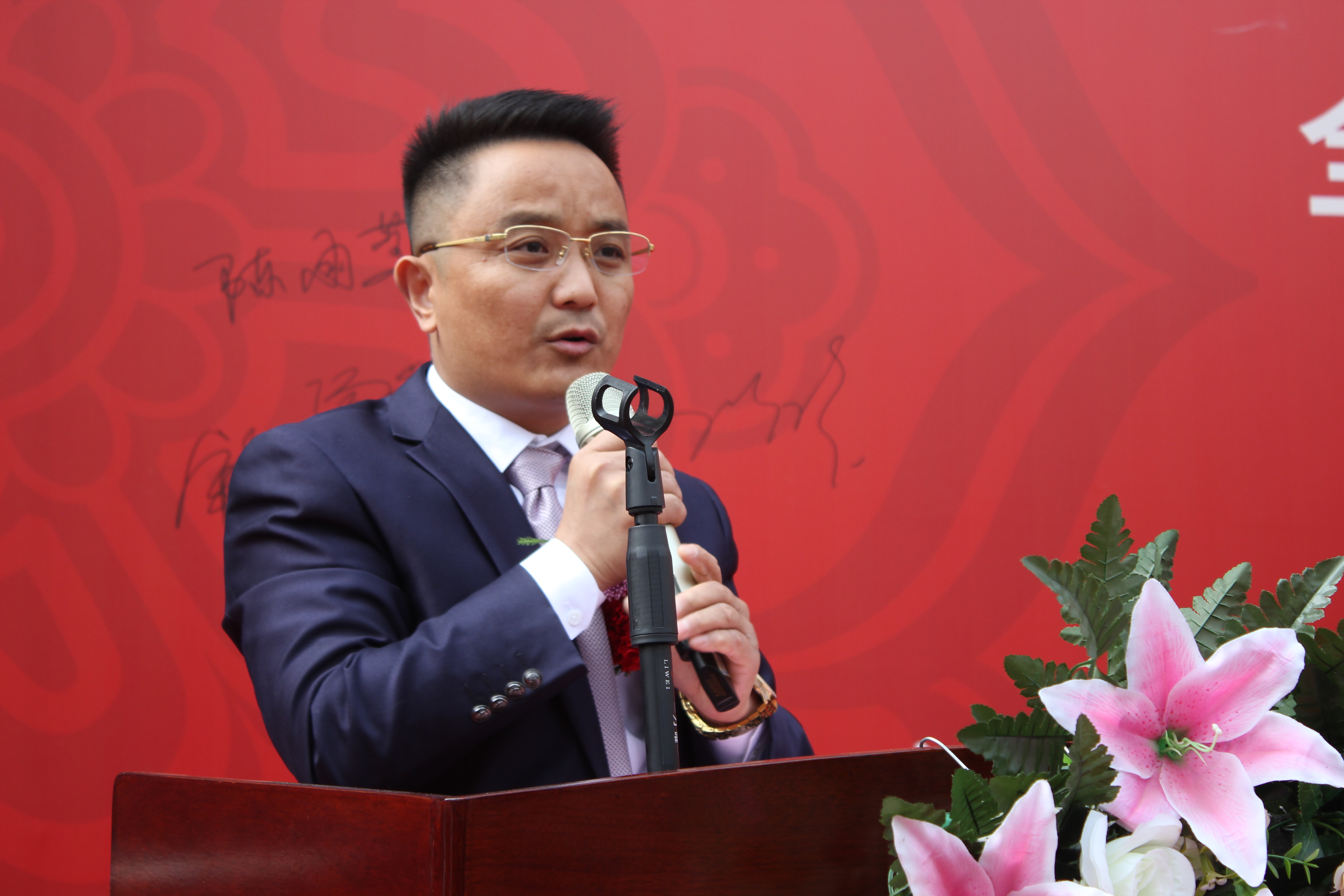 “莲湖区中医药高端人才引进计划”暨黄传贵教授工作室落户西安莲湖天颐堂中医医院启动仪式成功举行