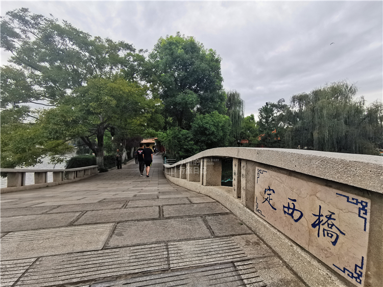 昆明最火网红打卡景点免费的,昆明免费的旅游景点大全推荐一下