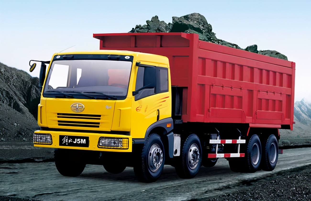 职场百科：b2驾照好找工作吗？b2驾照报考条件知多少