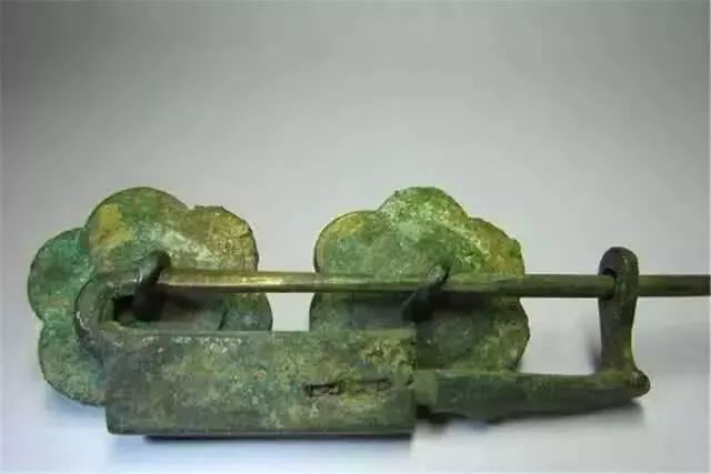 老式铜锁值多少钱一个,最好的锁具收藏