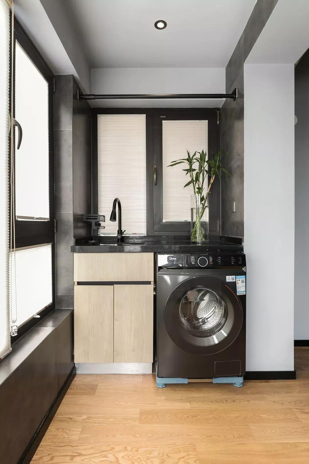 上海65平的小家,上海65平小户型两室一厅住四口人