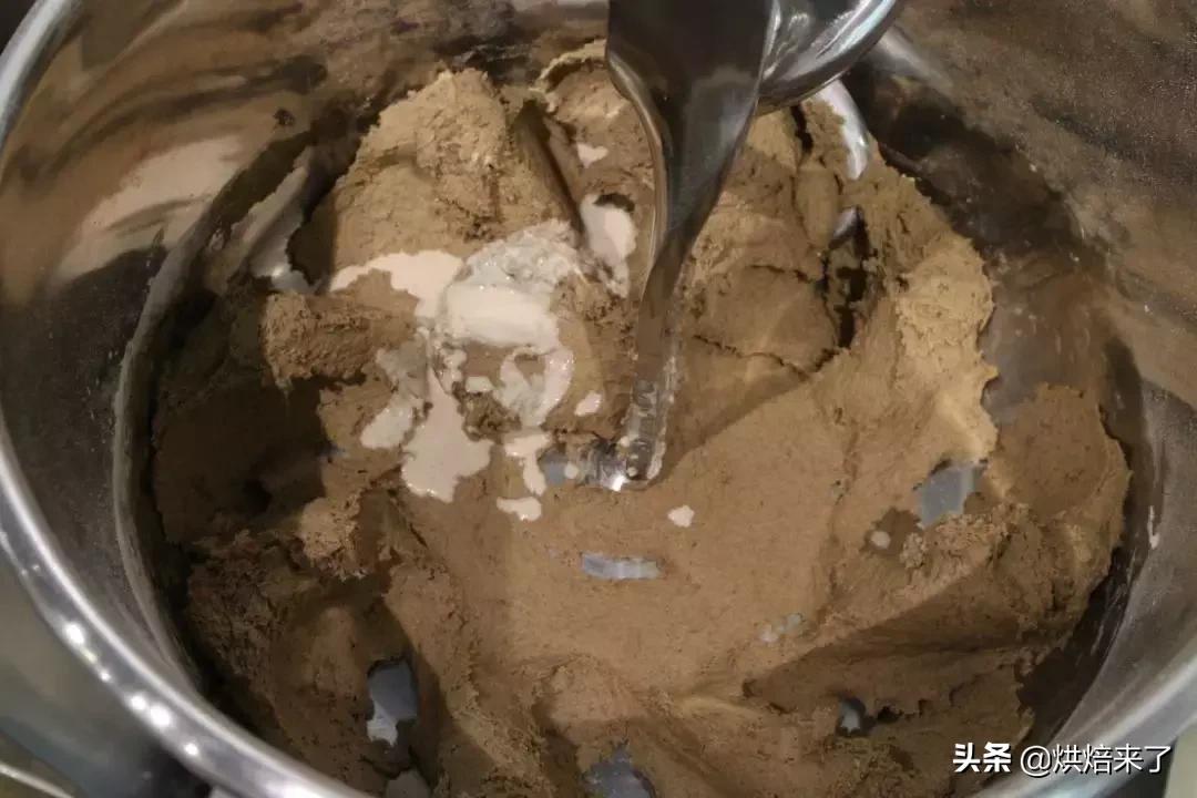 德国黑麦酸面包 (德国黑麦酸面包怎么吃)