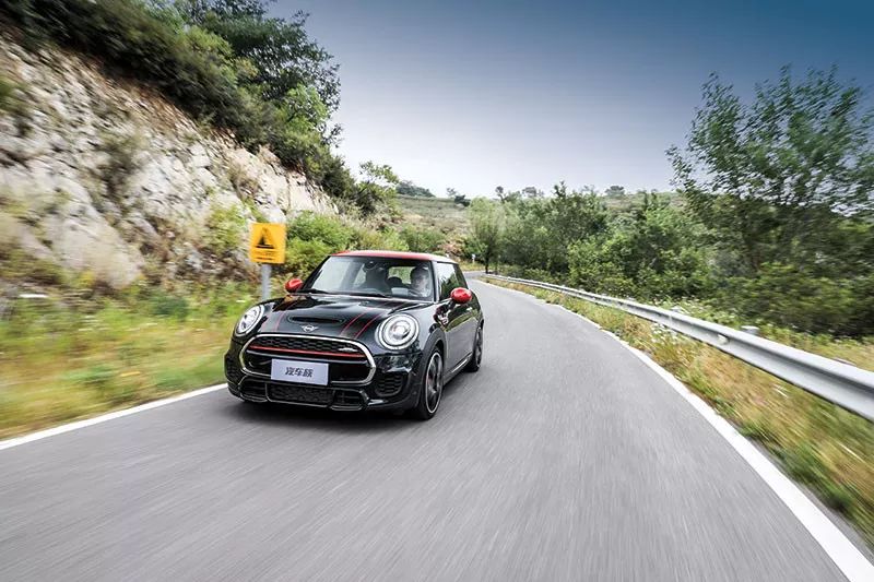 2017娆緈inijohncooper瀹炶溅閴磋祻,2020娆惧叏鏂癿inijohncooper