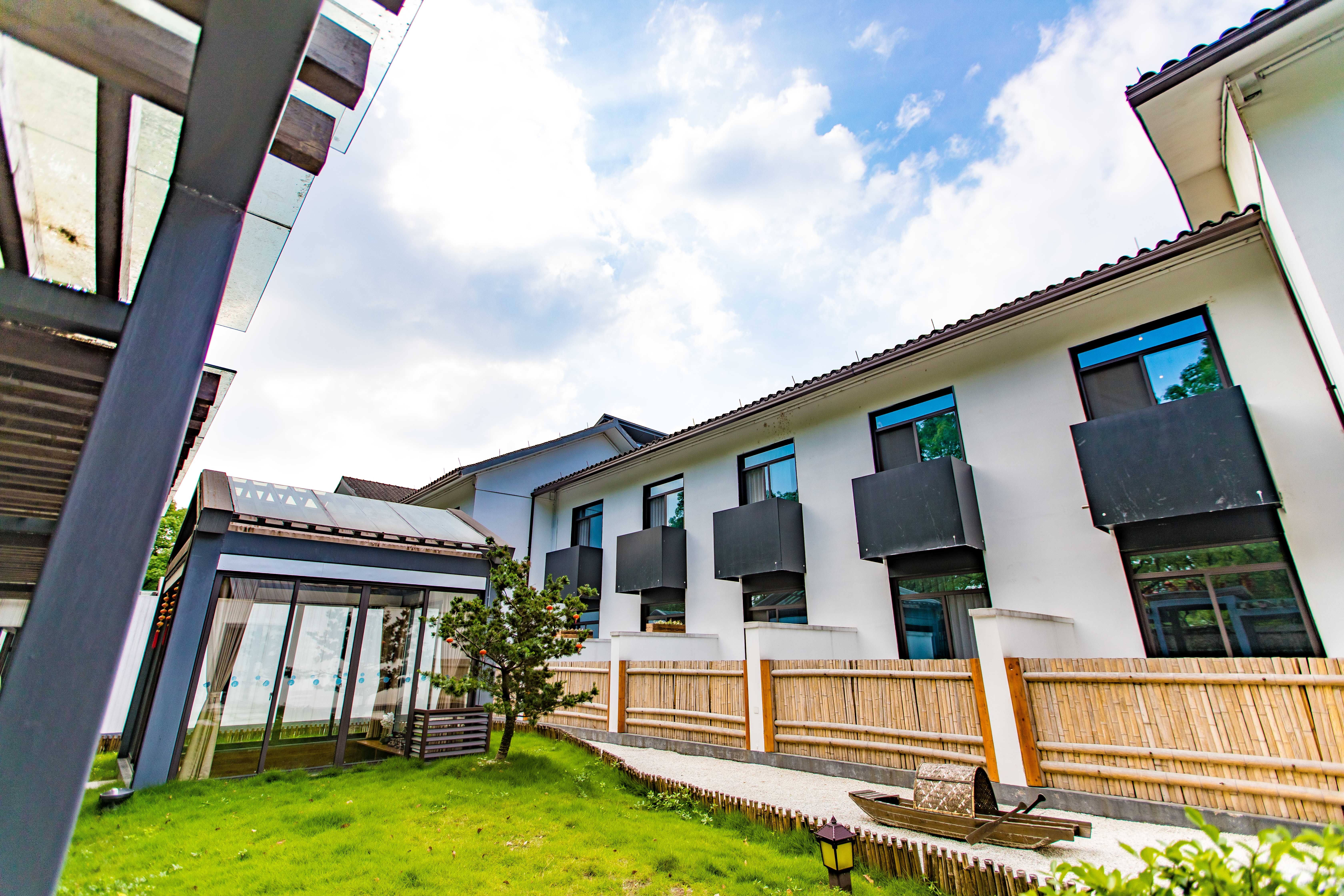 绍兴柯岩风景区坐几路车到,绍兴柯岩风景区一日游攻略