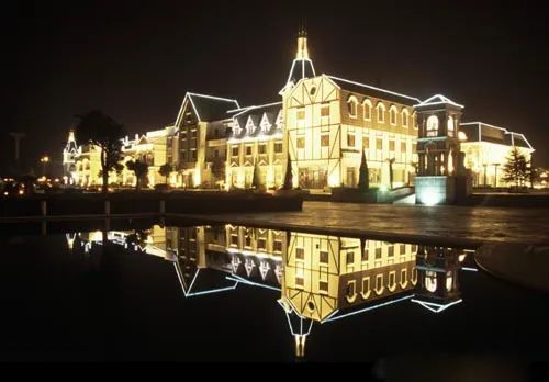 地摊经济热起来,地摊经济热起来视频