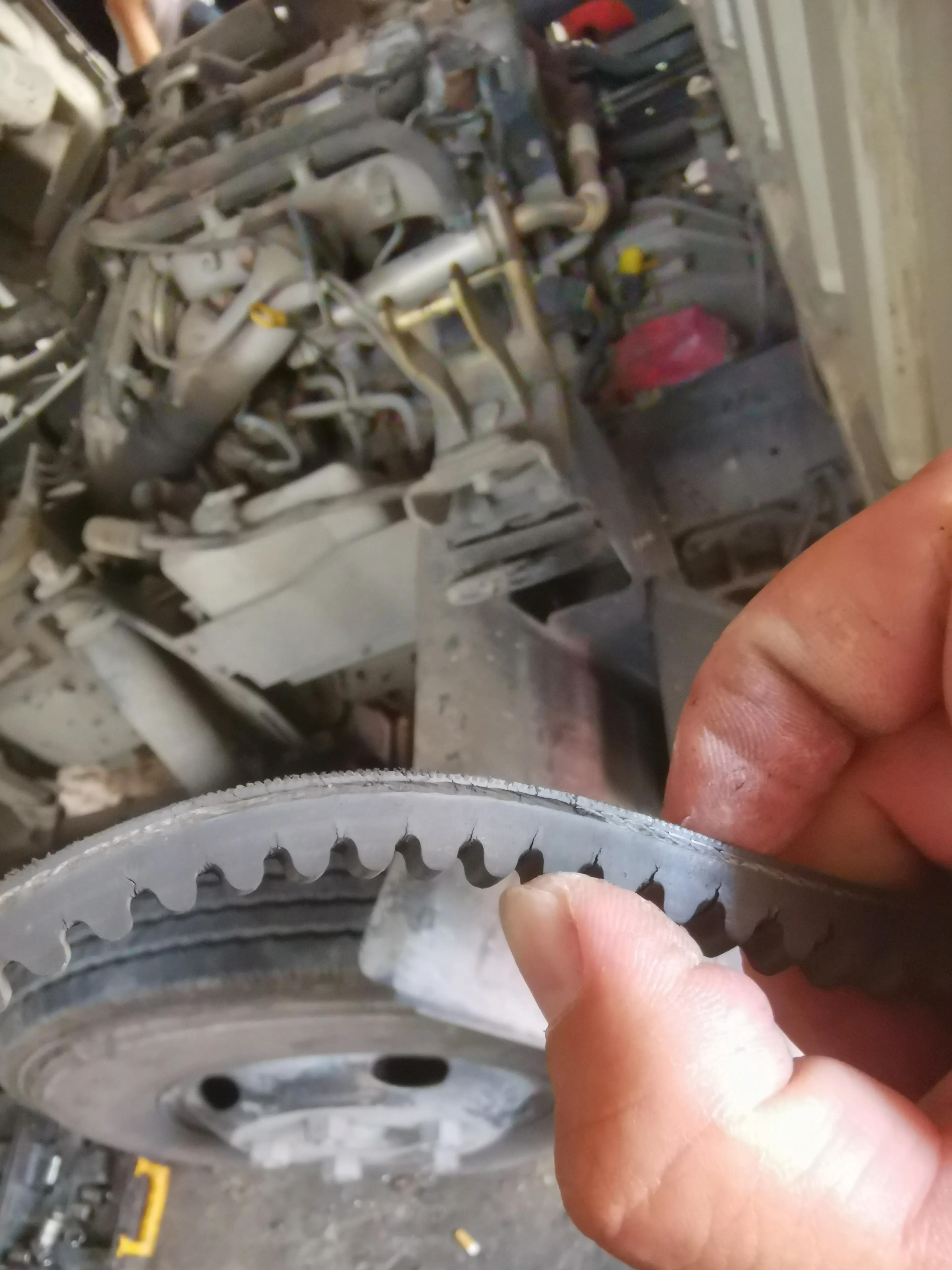 江铃凯运换皮带,江铃凯运换正时皮带需卸油底壳吗