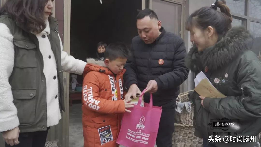 成长的路上微笑相伴,微笑向阳努力奋斗