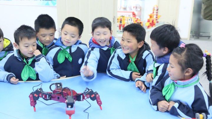 什么是机器人编程课程,机器人课程值不值得学