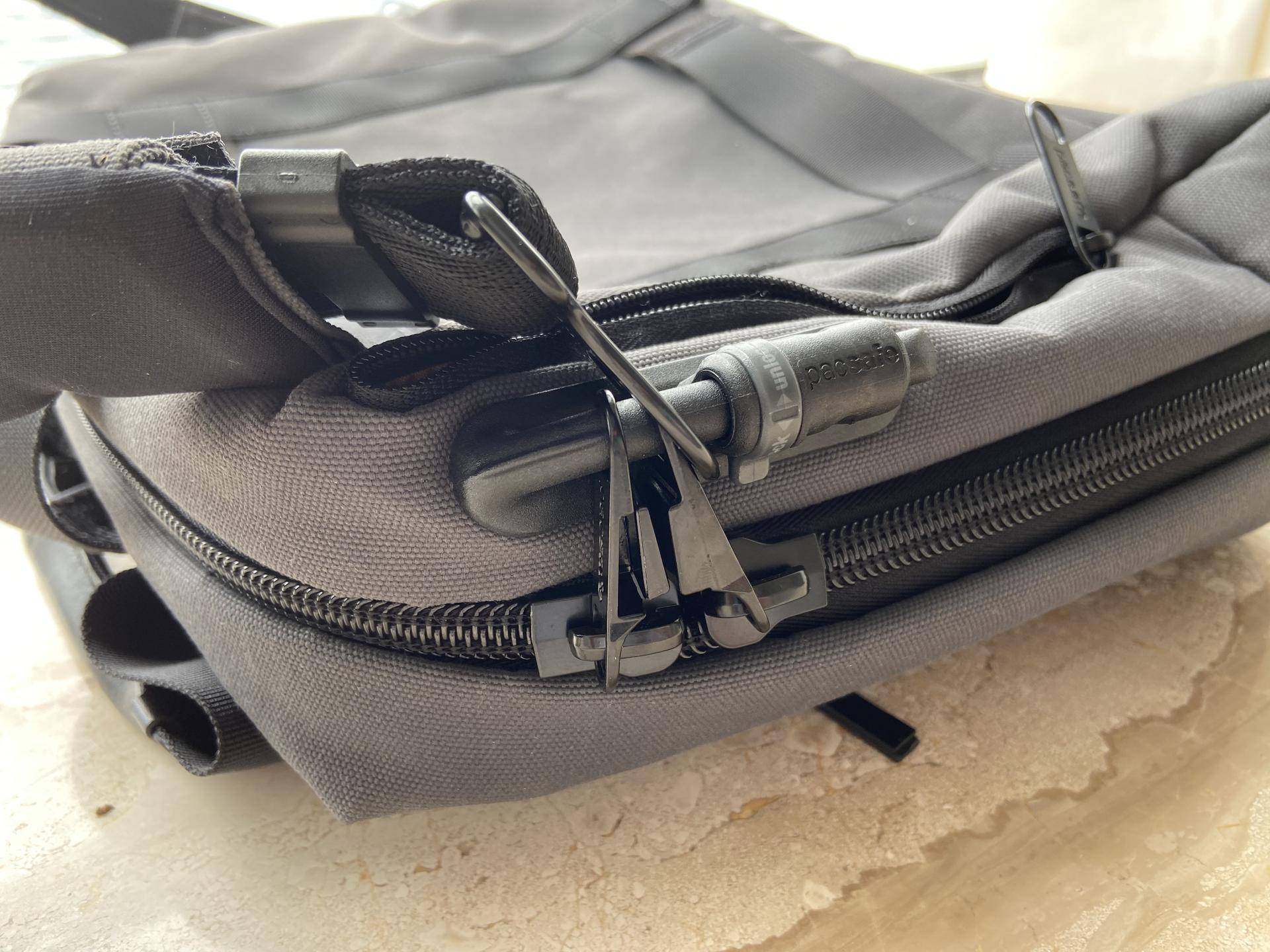 生产力?爱奇艺?当然是全都要。个人外出清单全揭秘