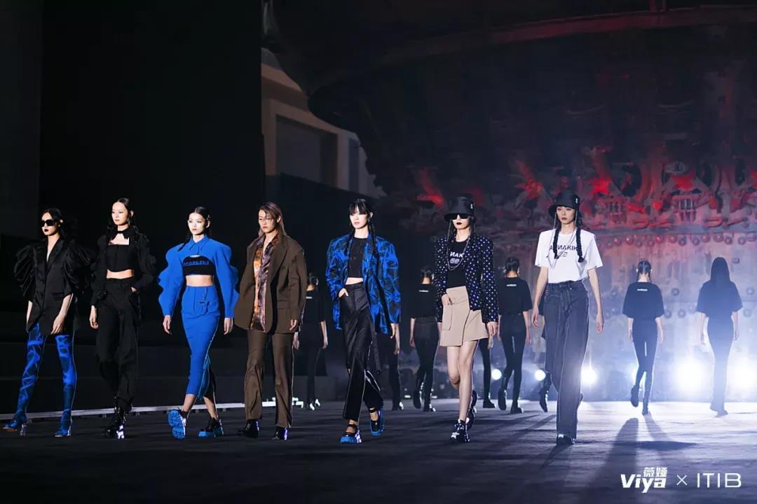 618服饰赛道大变天:Ubras开售首日破亿,ITIB女装成为黑马