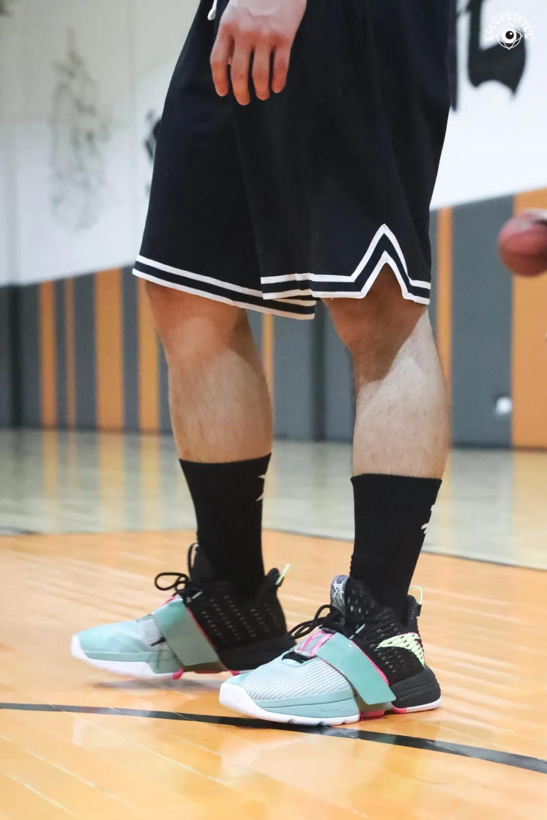 无论是打球还是穿鞋，你都「要疯」一点|KVSN众测