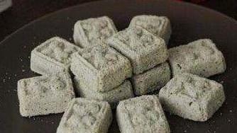 健脾消积八珍糕的配方和功效,消积八珍糕制作