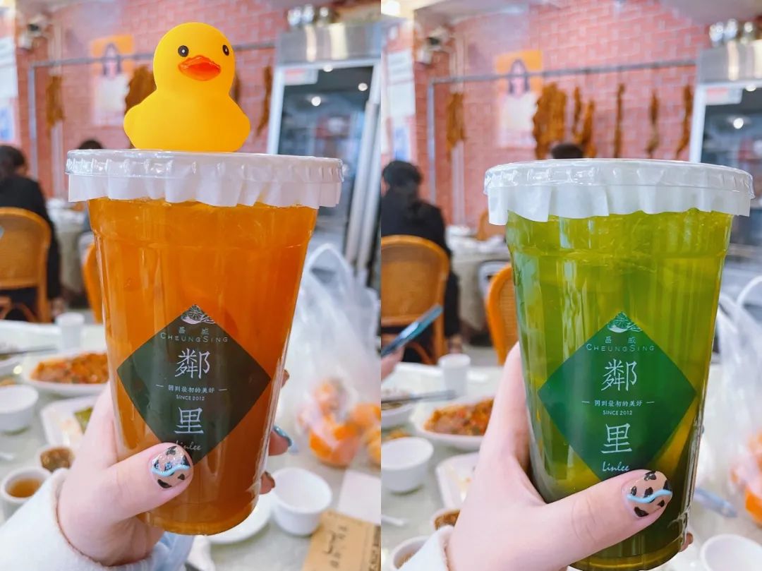 手打柠檬茶原料争议下，“喜茶们”打不过小摊贩？