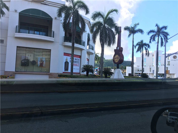 男子6000多机票仅退200,男子退款被拒购买十几万