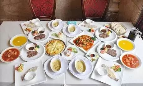 呼伦贝尔有哪些必打卡的美食,呼伦贝尔的好吃的都有啥