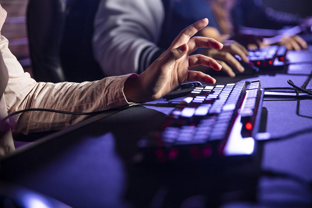 以前的网吧为什么那么火,当年的网吧现在怎么样了