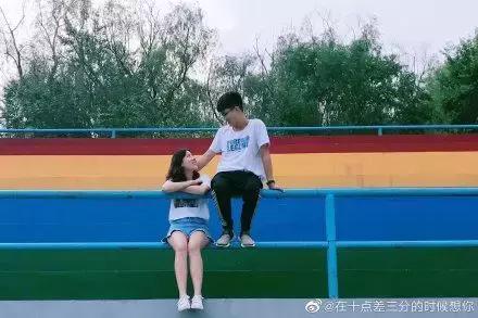 100个暖心的瞬间,15个心酸的瞬间