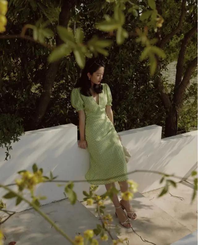 今年流行“马卡龙色”，鞠婧祎、泫雅都超爱，穿上实力美炸街