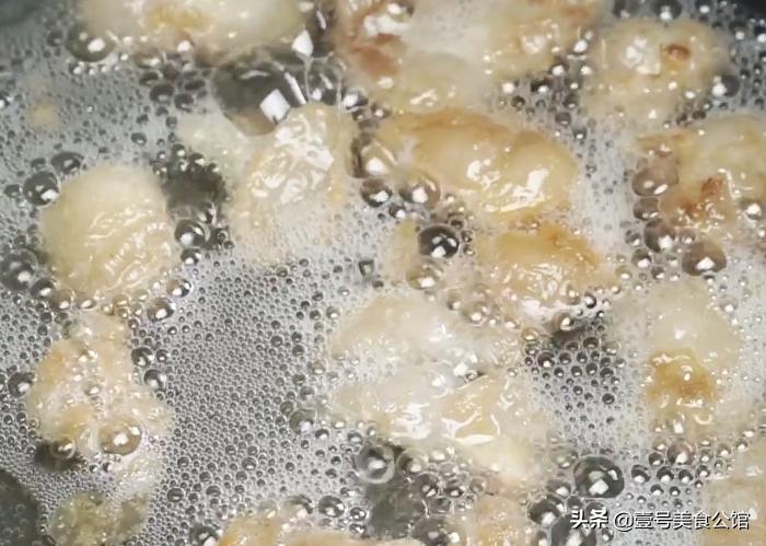 猪油拌饭最简单的做法,猪油拌饭怎么做最好吃