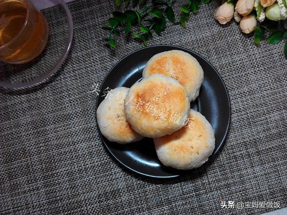 在家自制酥皮冰绿豆饼不用烤箱,酥皮绿豆饼有哪些好看做法图解