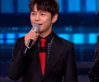 吴昕维嘉海涛做客何炅向往的生活,湖南卫视跨年何炅抢汪涵词