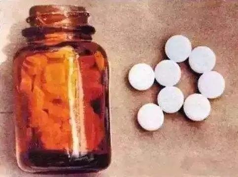 禁毒知识小课堂什么叫吸毒,禁毒小课堂吸毒危害