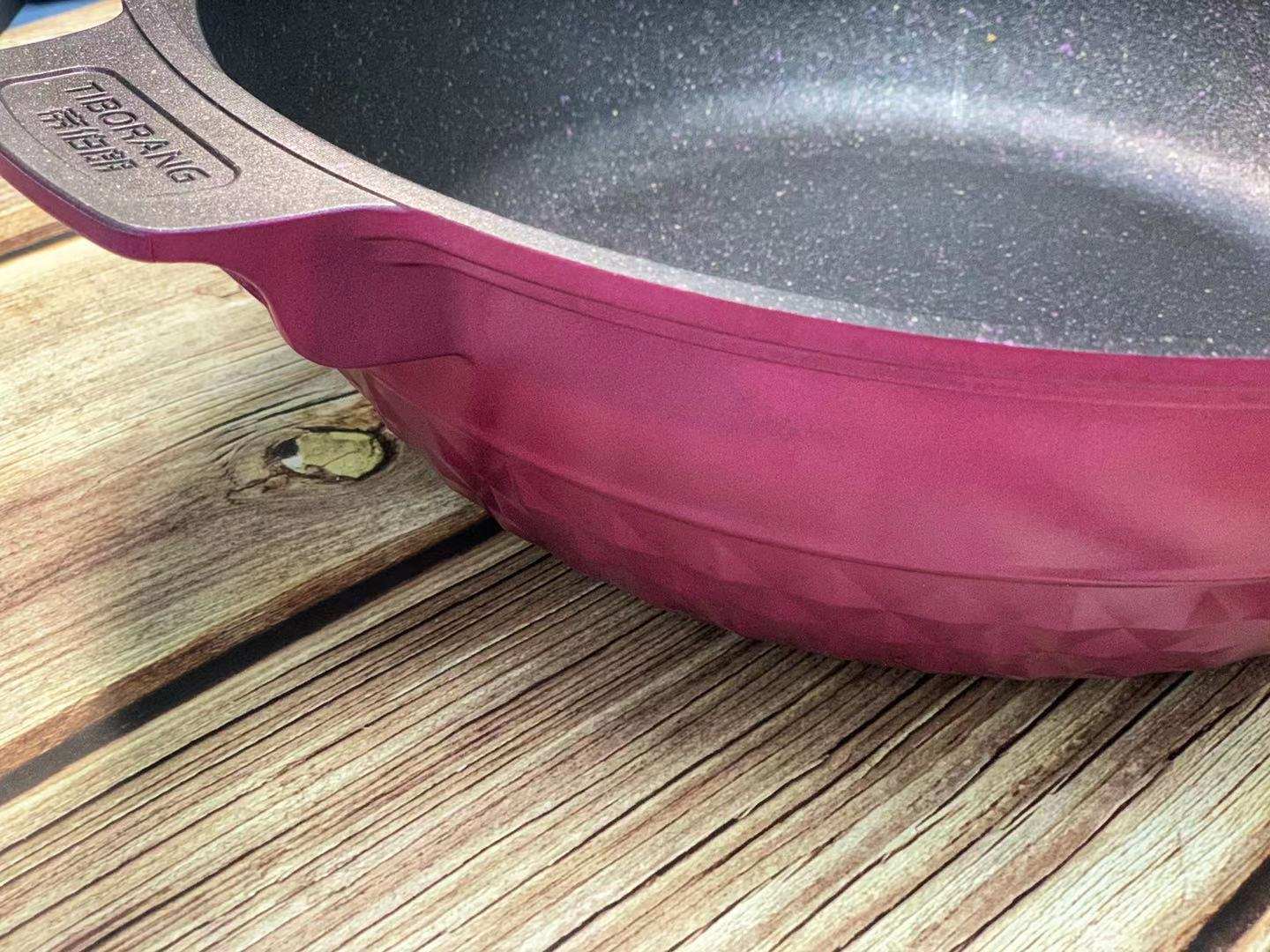 帝伯朗不粘锅三件套,帝伯朗钛钻不粘锅测评