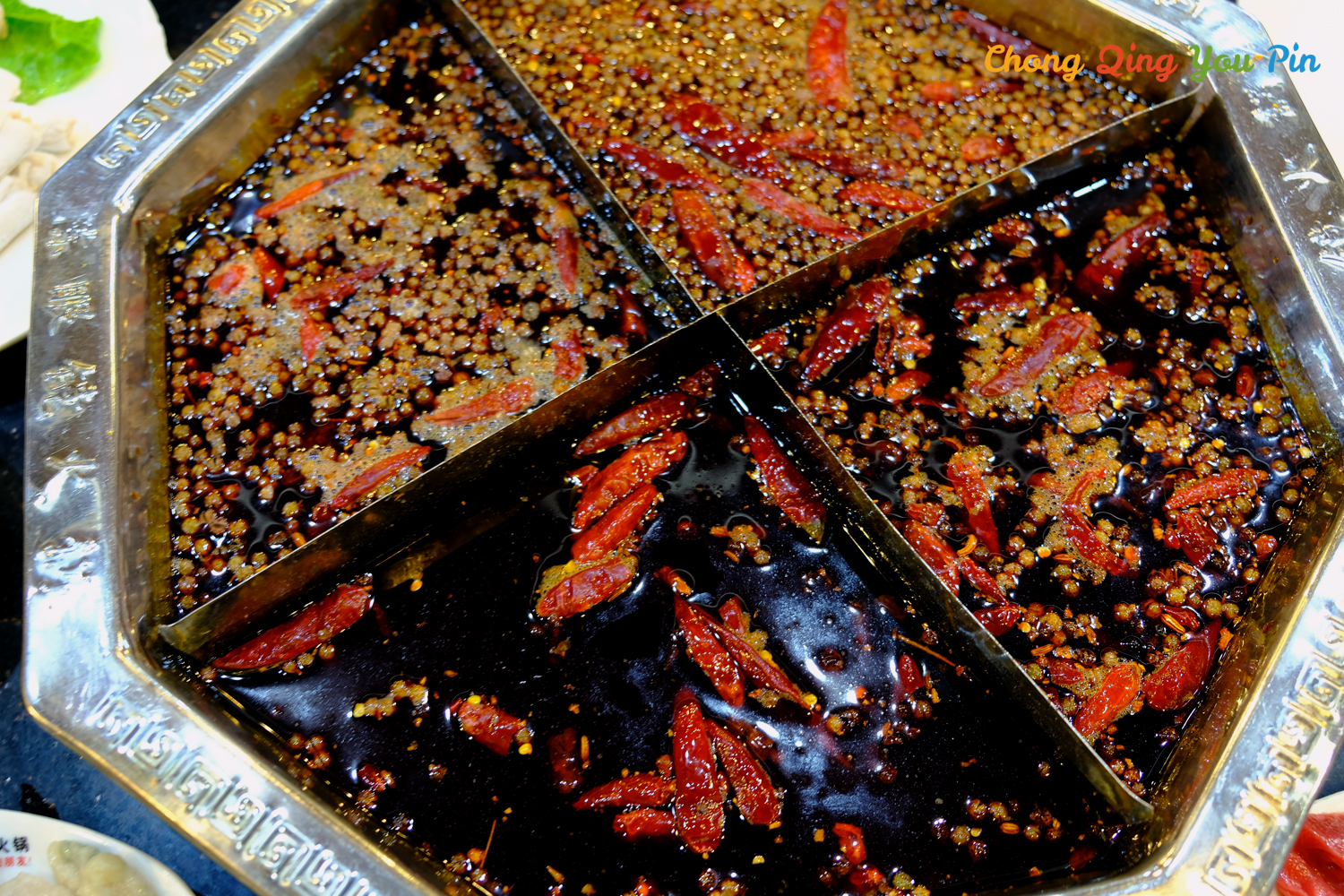 火锅没文化？单看只有百年历史的重庆火锅，文化也如此深厚