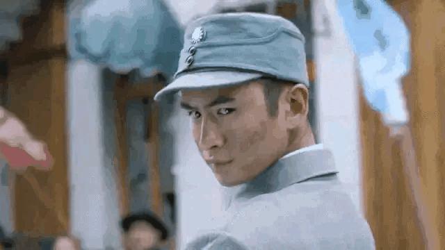 为什么加油站要24小时上班,为什么加油站一个工资1800