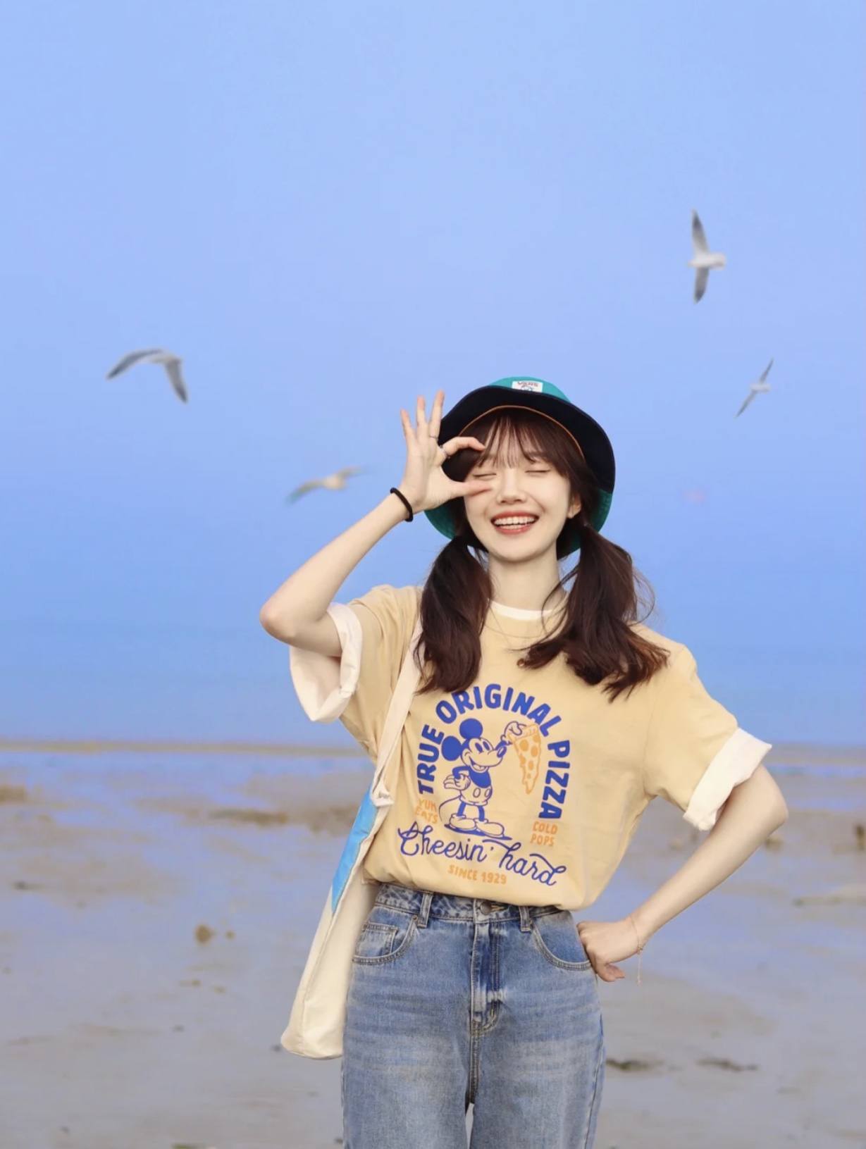 衣服太透、汗水过多,夏季穿衣烦恼多,穿衣小妙招打破穿衣尴尬