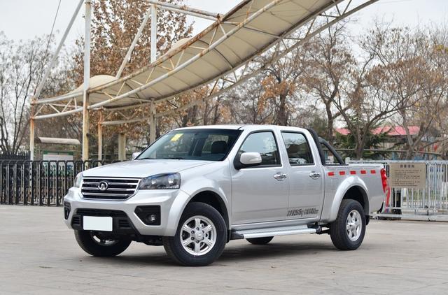 五十铃2.8t108马力动力怎么样,五十铃2.8t柴油发动机