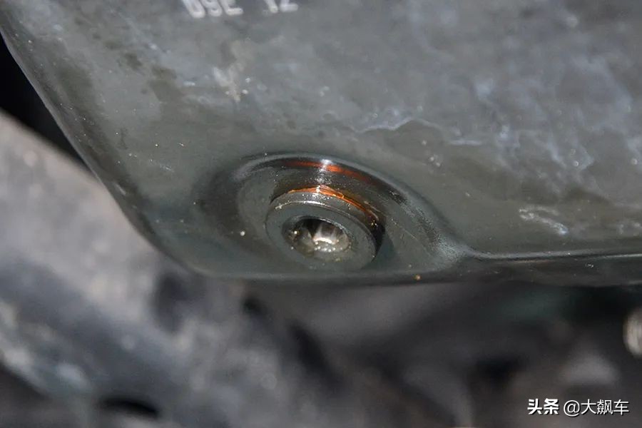 美系和德系哪个底盘更好,日系车底盘与德系车底盘区别