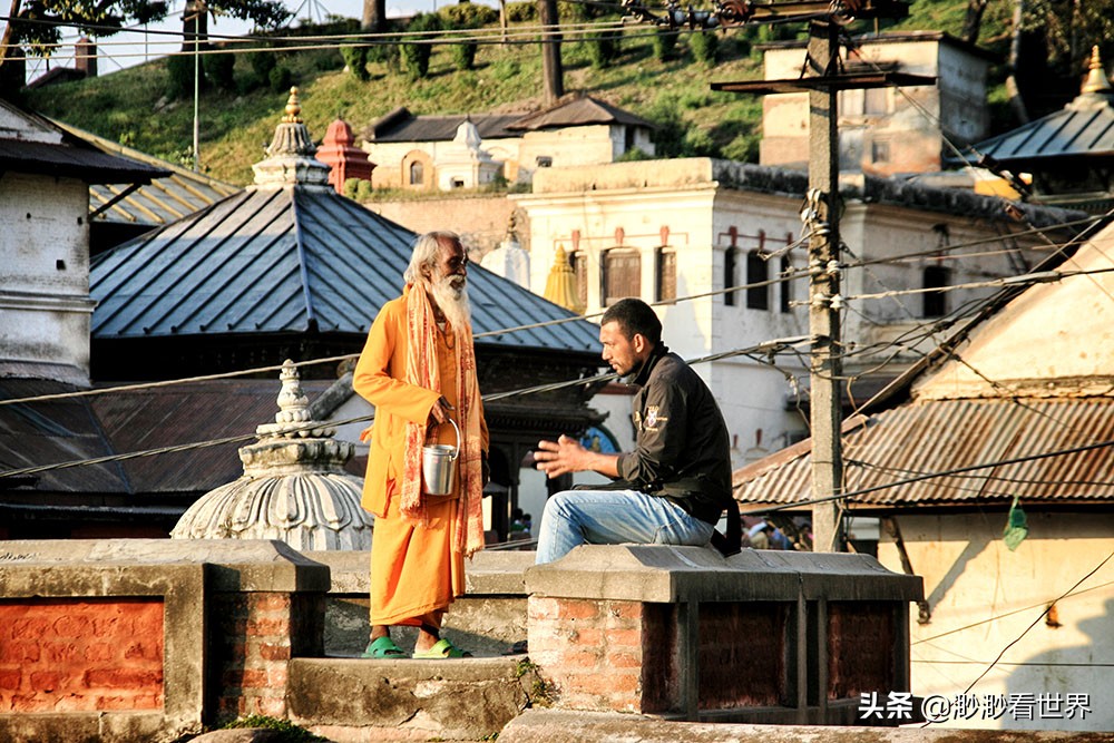 尼泊尔恒河上的烧尸庙,夜游尼泊尔烧尸庙