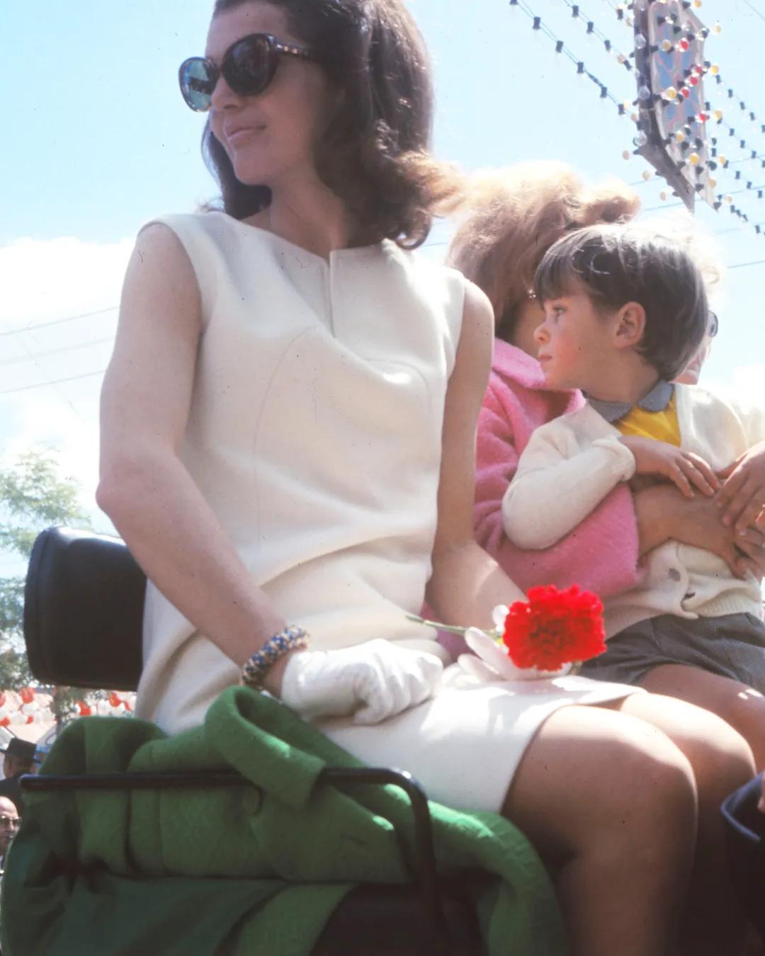 他用128克拉的黄钻征服了赫本,却只想逃离好莱坞回归自然