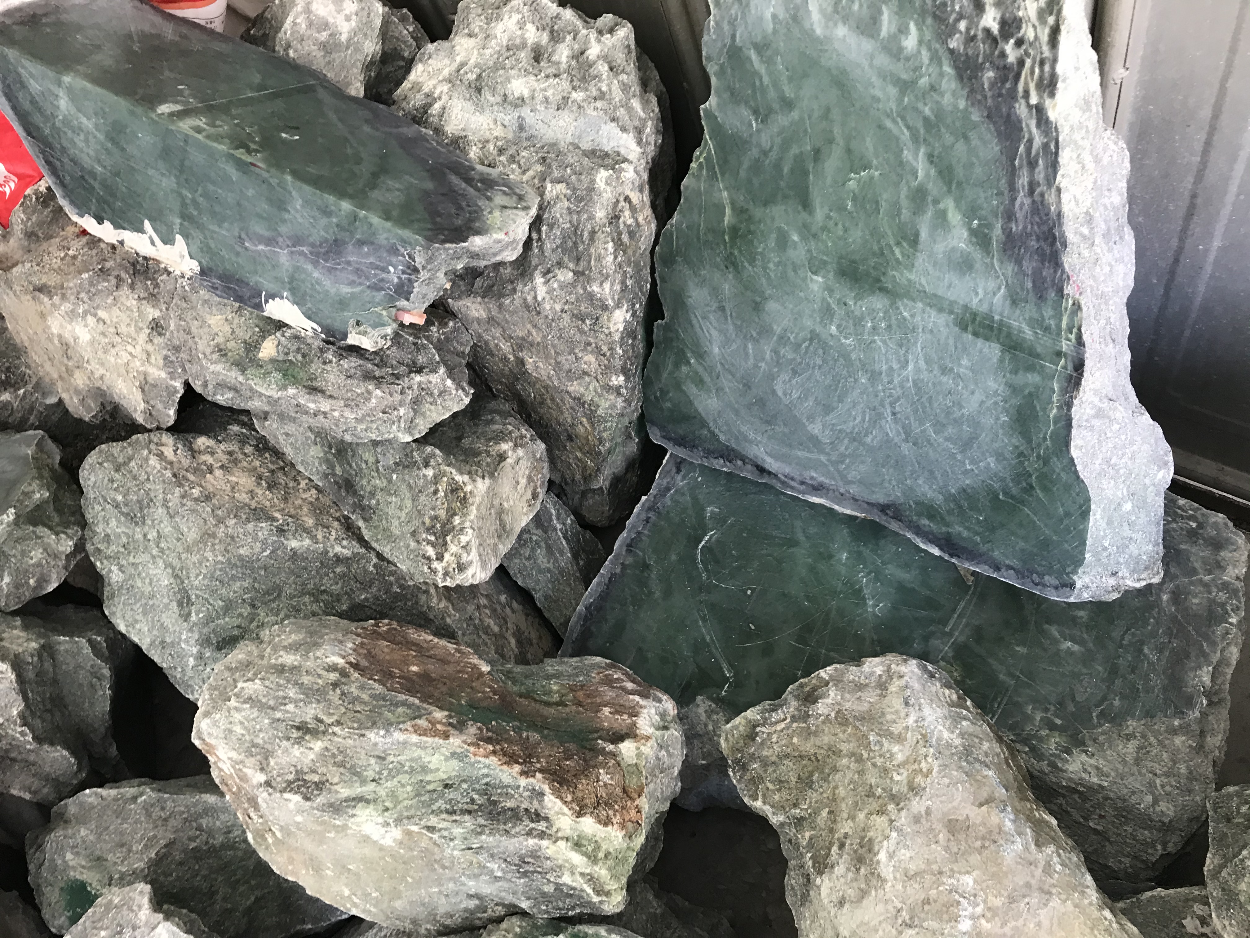 阿富汗碧玉有收藏价值吗,阿富汗碧玉俄料碧玉