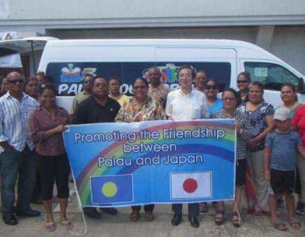 曾是日本殖民地，如今却和日本走得最近，当地人把蝙蝠当美食