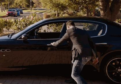 开门是门中开门吗,开门是开左边还是右边