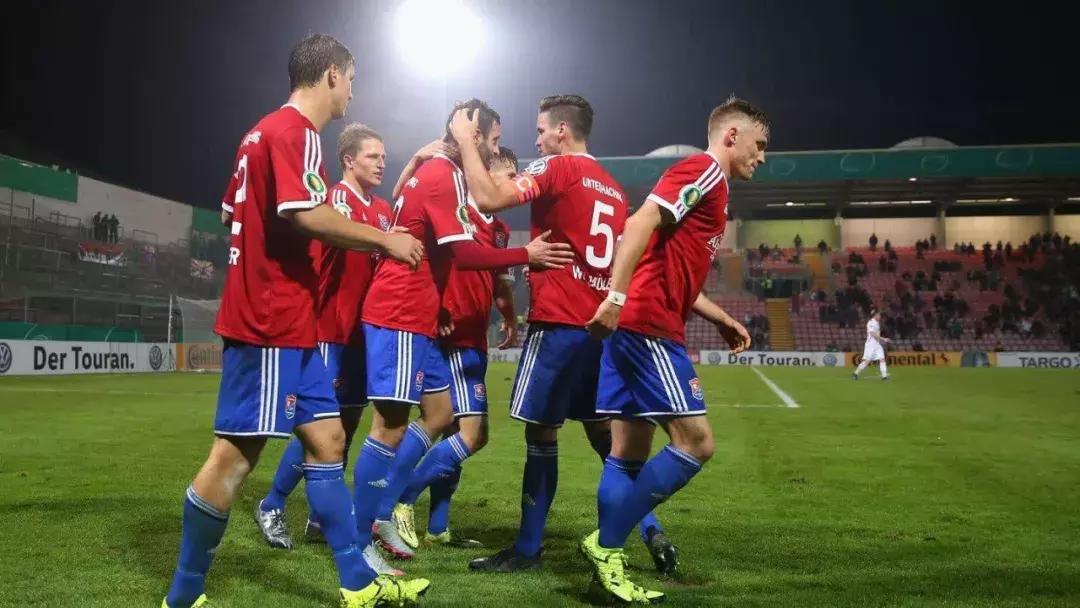 德国上市公司怎么看年报,德国球队信息