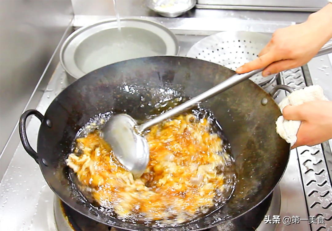 孜然羊肉正宗的做法窍门,家庭版孜然羊肉不滑油