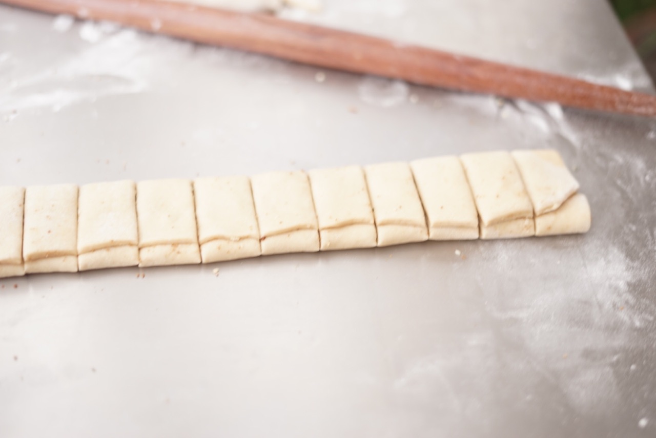 家里没有酵母如何制作酵母粉教程,用酵母粉发面怎样蒸花卷最快