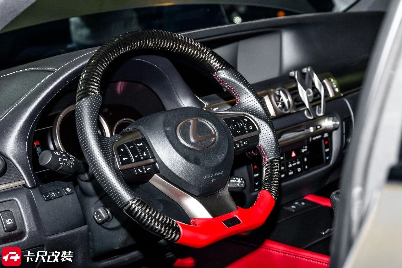 雷克萨斯国产不国产都要有自己的灵魂就像这台GS200TFSPORT!