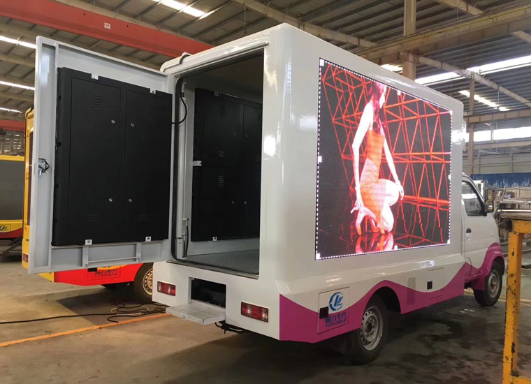 led宣传车一天收入多少钱,想购买led移动宣传车多少钱